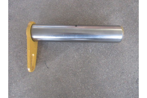 Палец 70*361 крепления цилиндра стрелы к раме CDM855