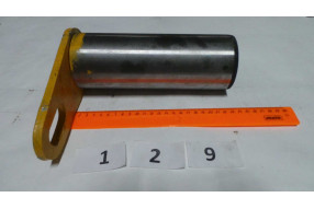 Палец 80*230 средний ковша и серьги CDM